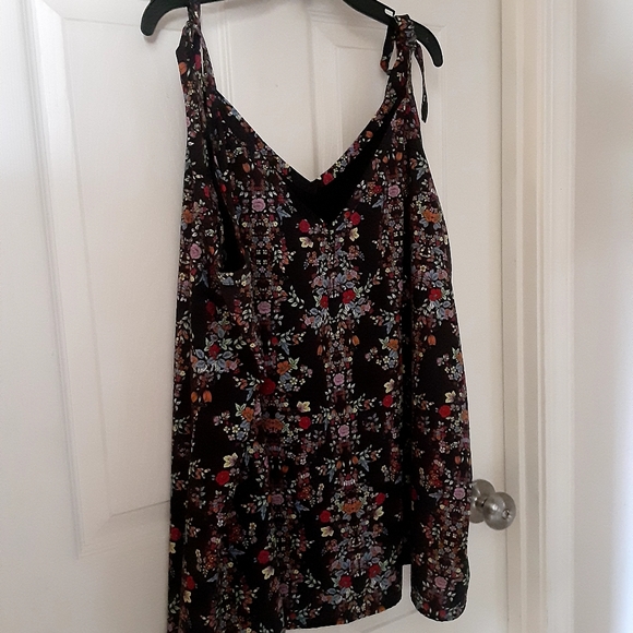 Torrid, Catherine's and other quality brands 3X and 4X. - Picture 6 of 16